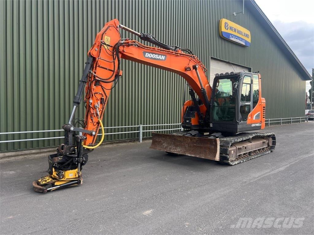 Doosan DX140LCR-5 Lánctalpas kotrók