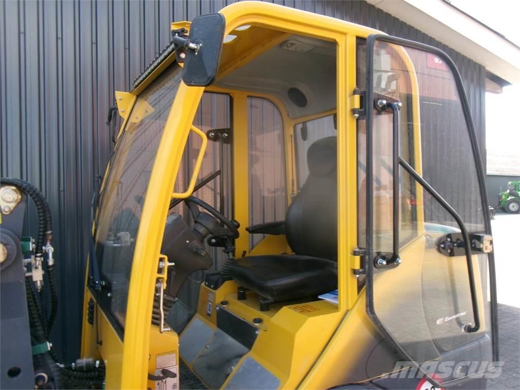 Eurotrac W12 Mini homlokrakodók