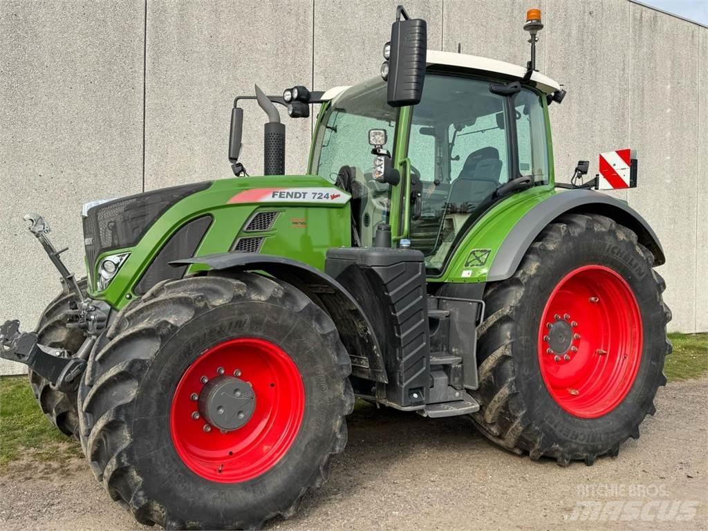 Fendt 724 Traktorok