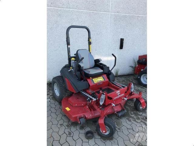Ferris ZT 3200 Kompakt traktorok