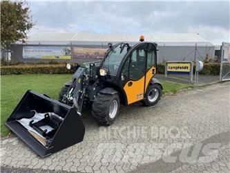 GiANT GT5048 Teleszkópos rakodók