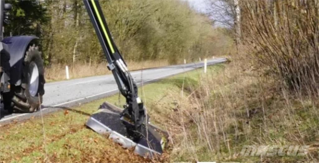 Greentec RX133 Golfpálya karbantartó gépek