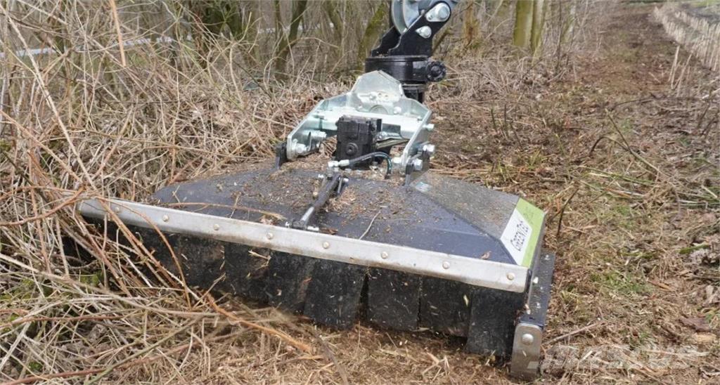 Greentec RX133 Golfpálya karbantartó gépek