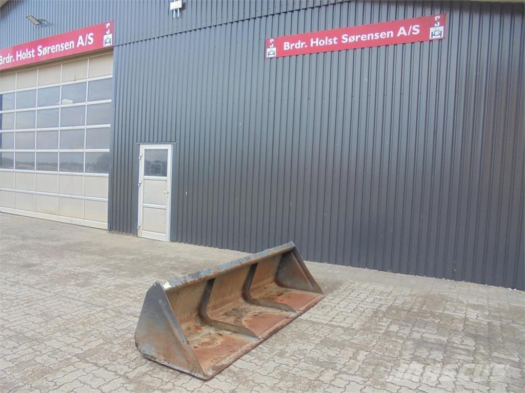Hauer 2,4 M Egyéb traktor tartozékok