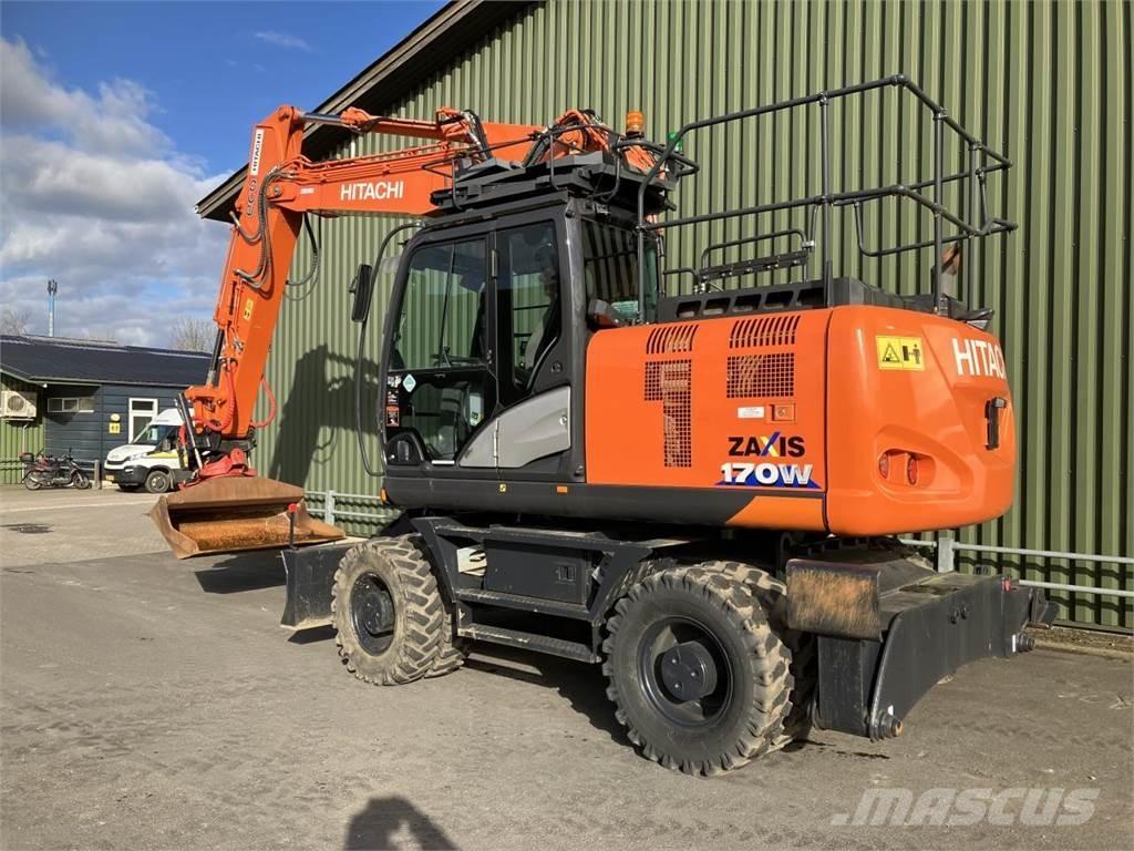 Hitachi ZX170W-6 Gumikerekes kotrók