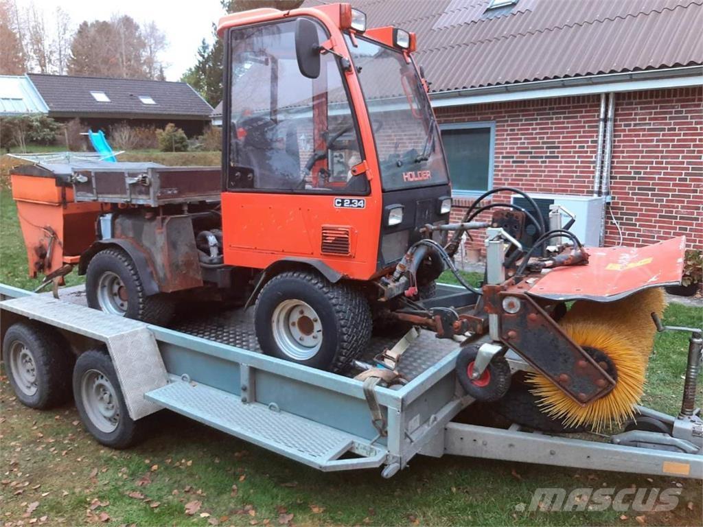 Holder C2.34 Szerszámos kocsi