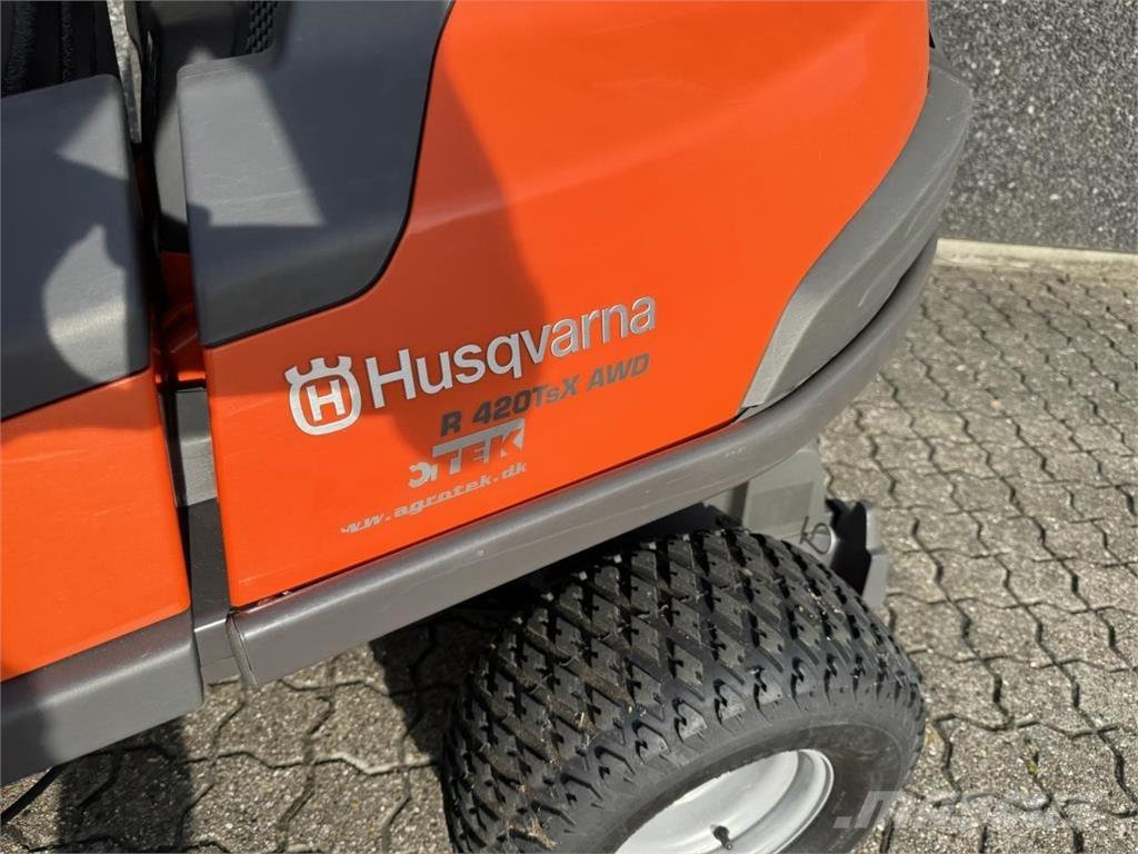 Husqvarna 405X Kompakt traktorok