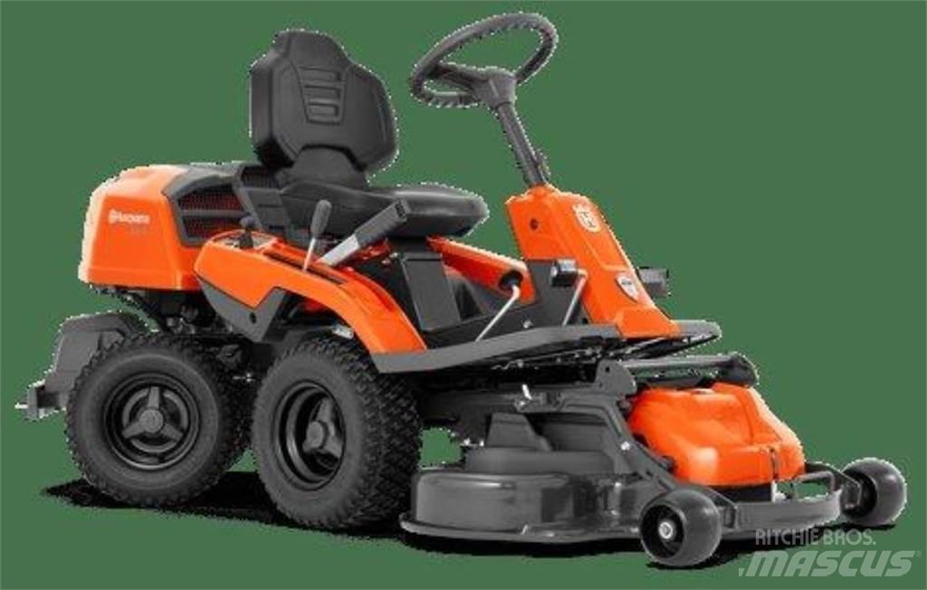 Husqvarna R214TC Kompakt traktorok