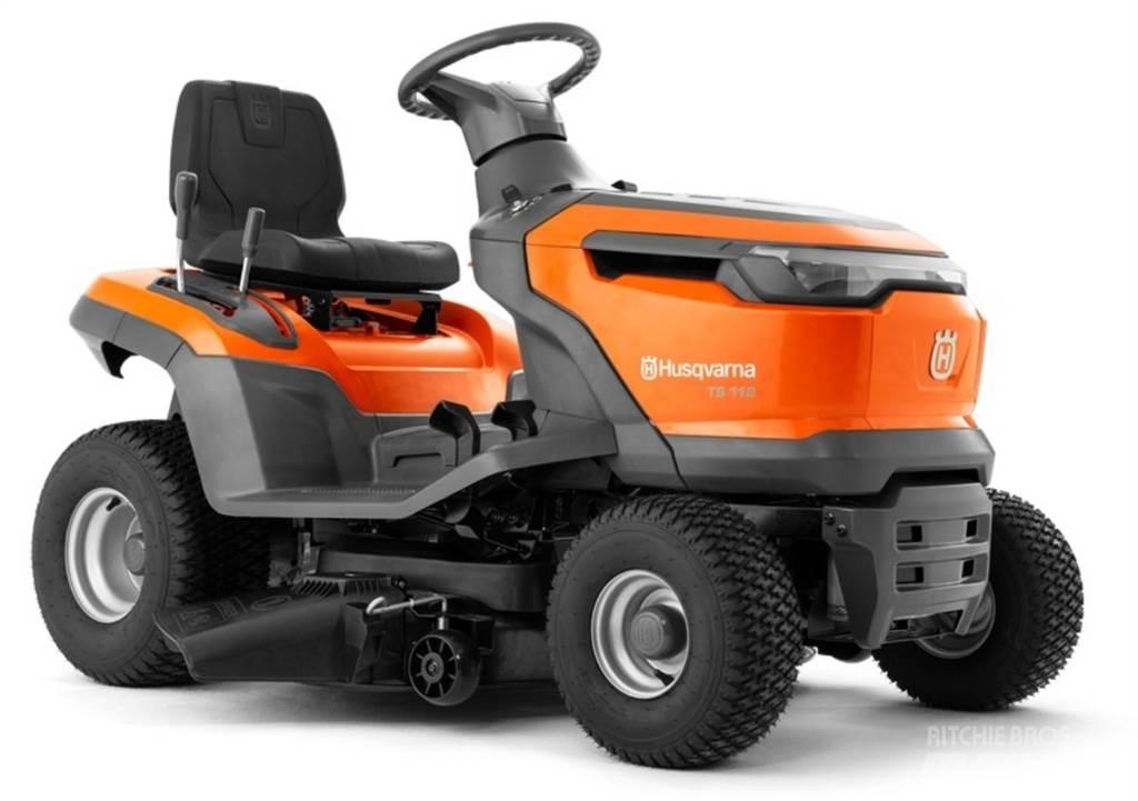 Husqvarna TS 112 Kompakt traktorok