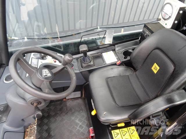 JCB 30D Teleszkópos rakodók