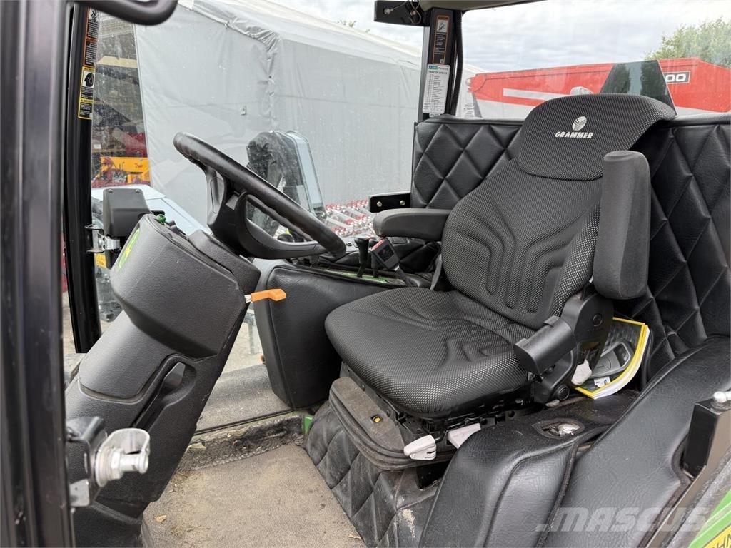 John Deere 1585 Szerszámos kocsi