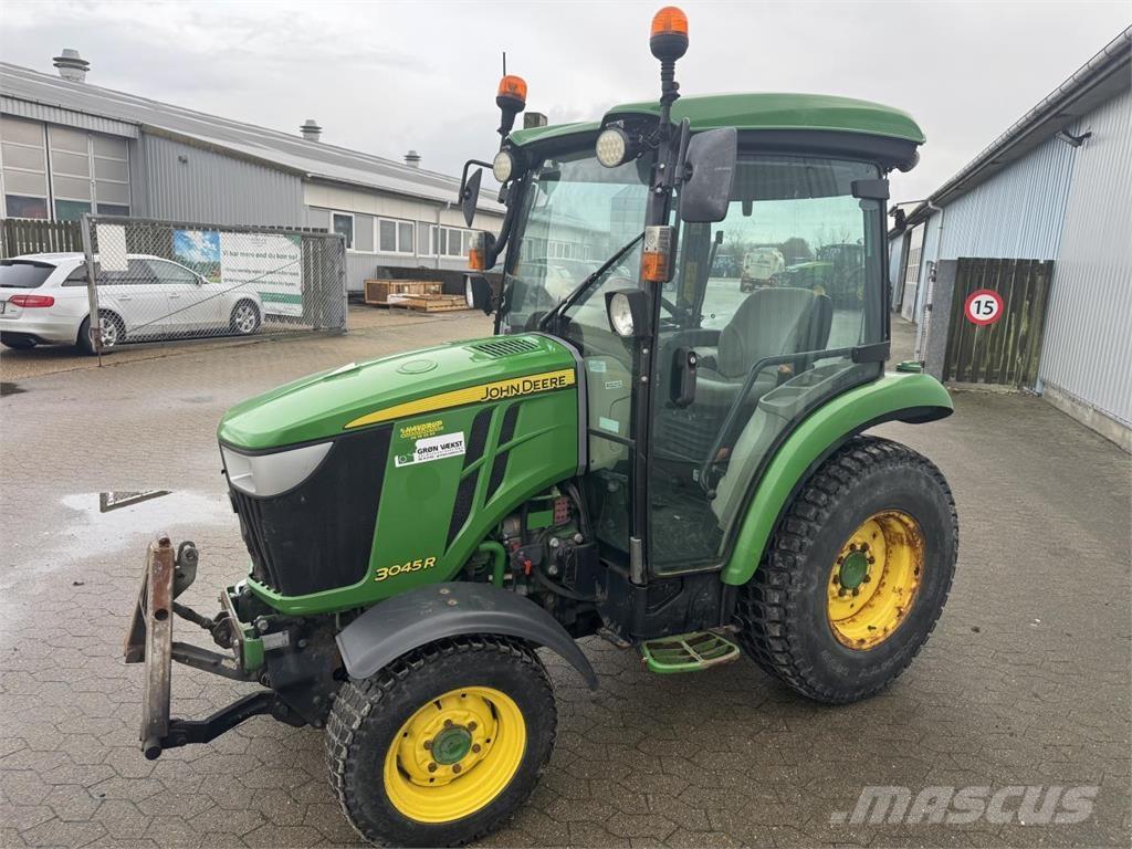 John Deere 3045R Kompakt traktorok