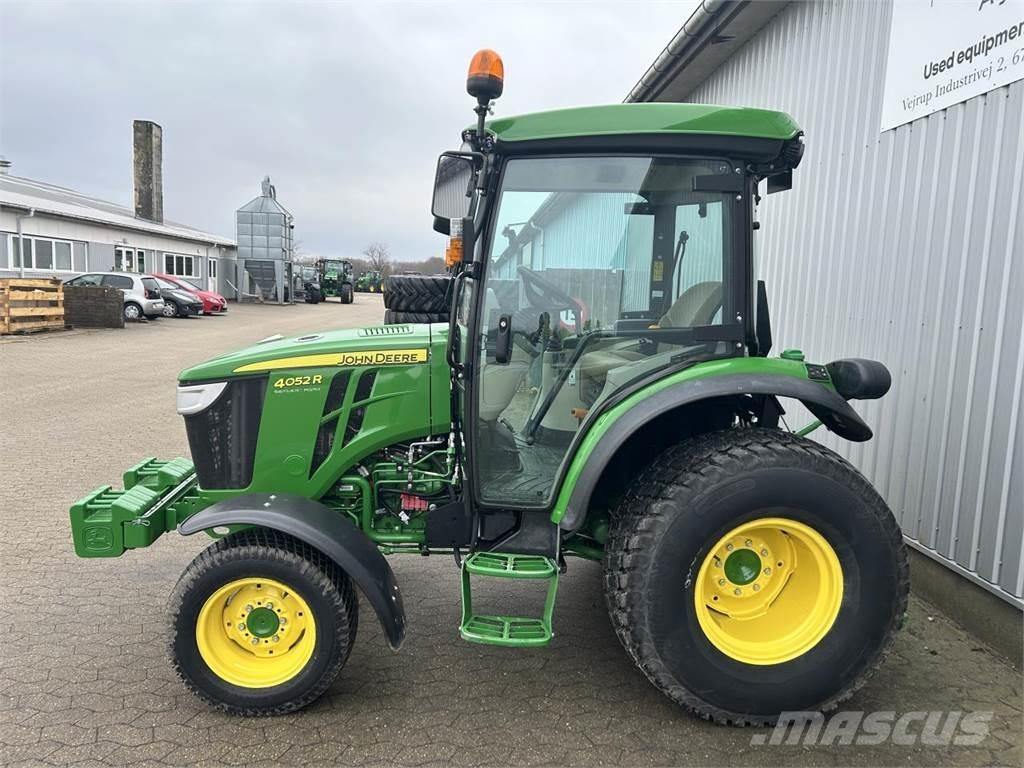 John Deere 4052R Kompakt traktorok