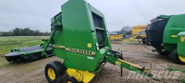 John Deere 590 Körbálázók
