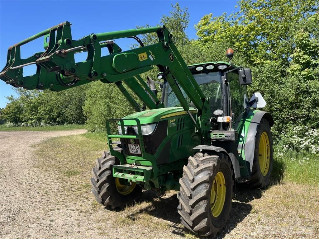 John Deere 6115 R Traktorok