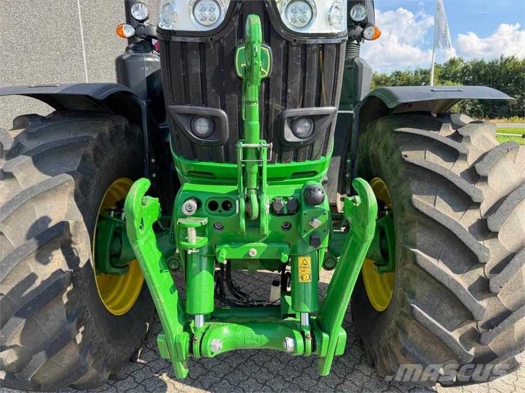 John Deere 6250R Traktorok