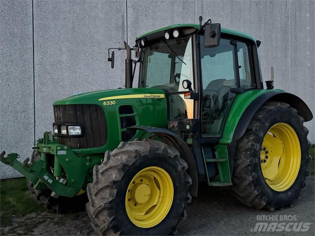 John Deere 6330 Traktorok