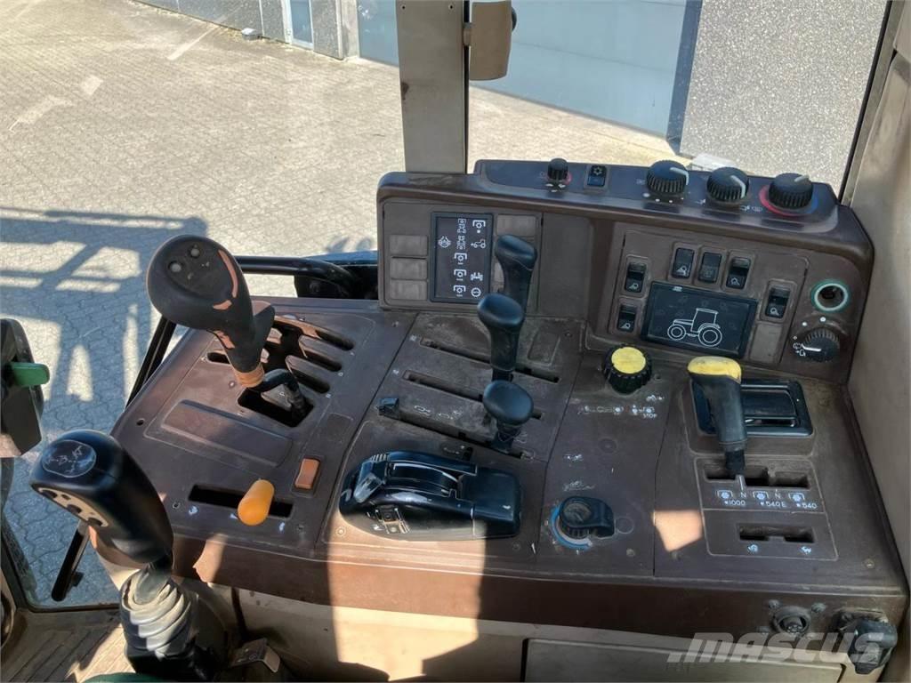 John Deere 6810 Traktorok