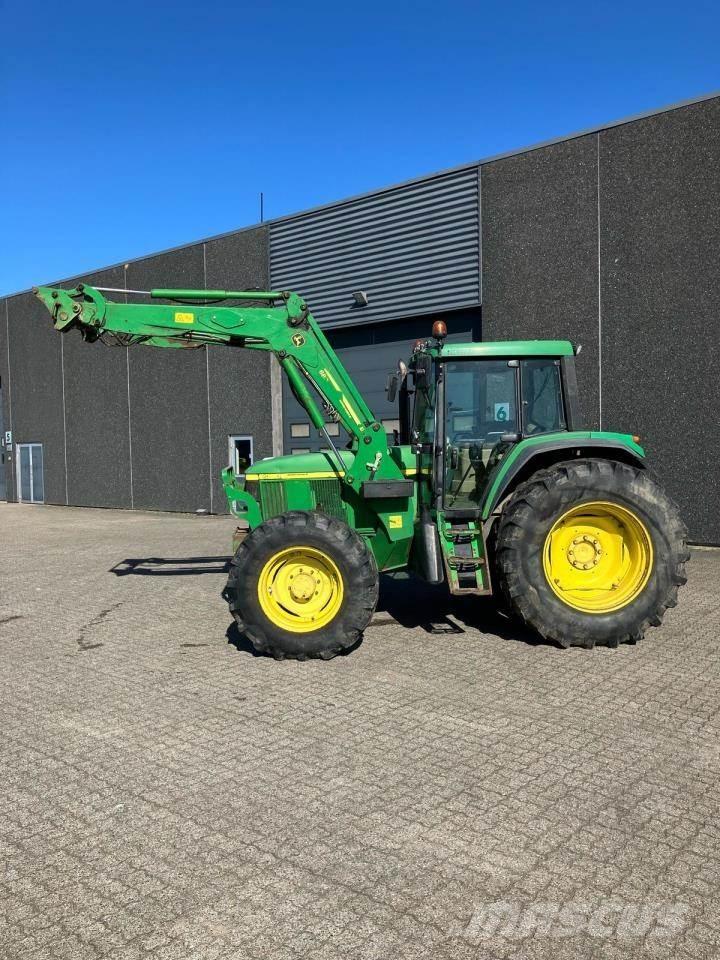 John Deere 6810 Traktorok