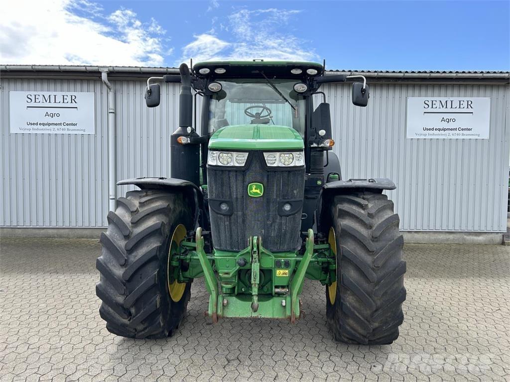 John Deere 7250R Traktorok