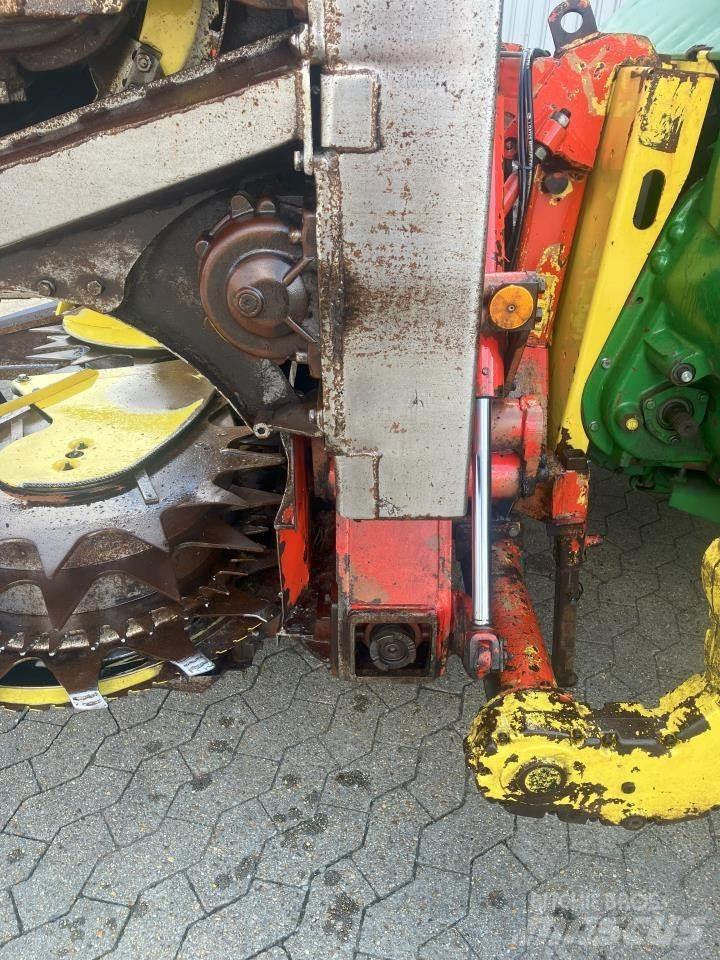 John Deere 7780I Szecskázók