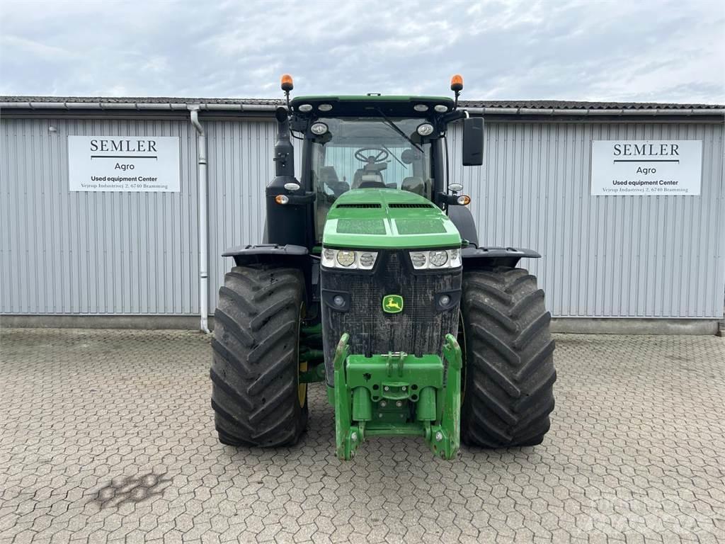 John Deere 8345R Traktorok