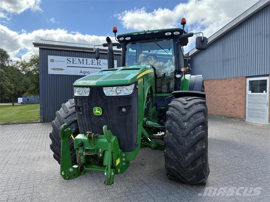 John Deere 8360 Traktorok