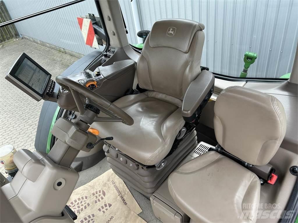 John Deere 8370R Traktorok
