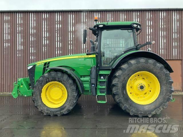 John Deere 8370R Traktorok