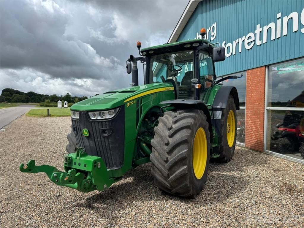 John Deere 8370R Traktorok
