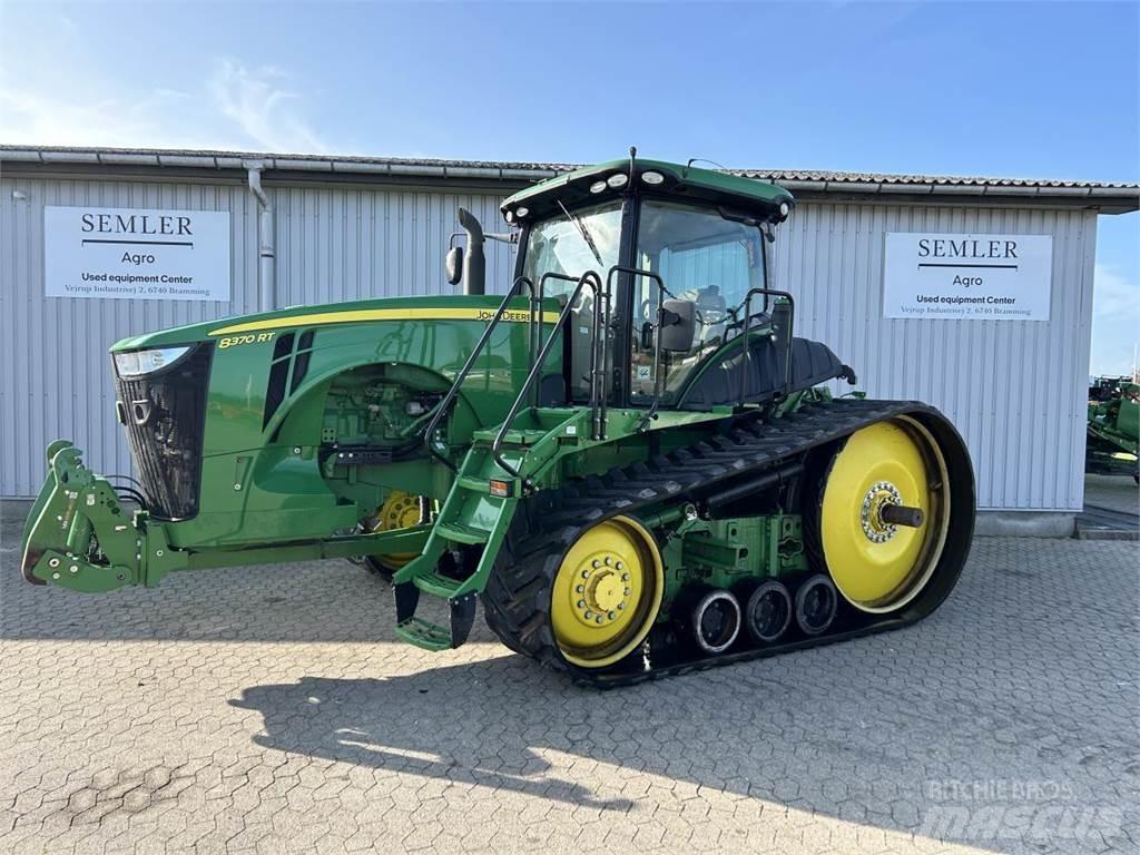 John Deere 8370RT Traktorok