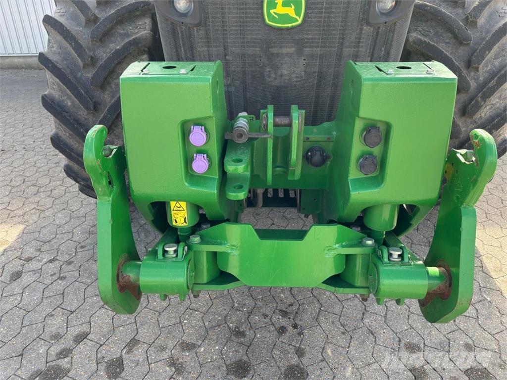 John Deere 8400R Traktorok