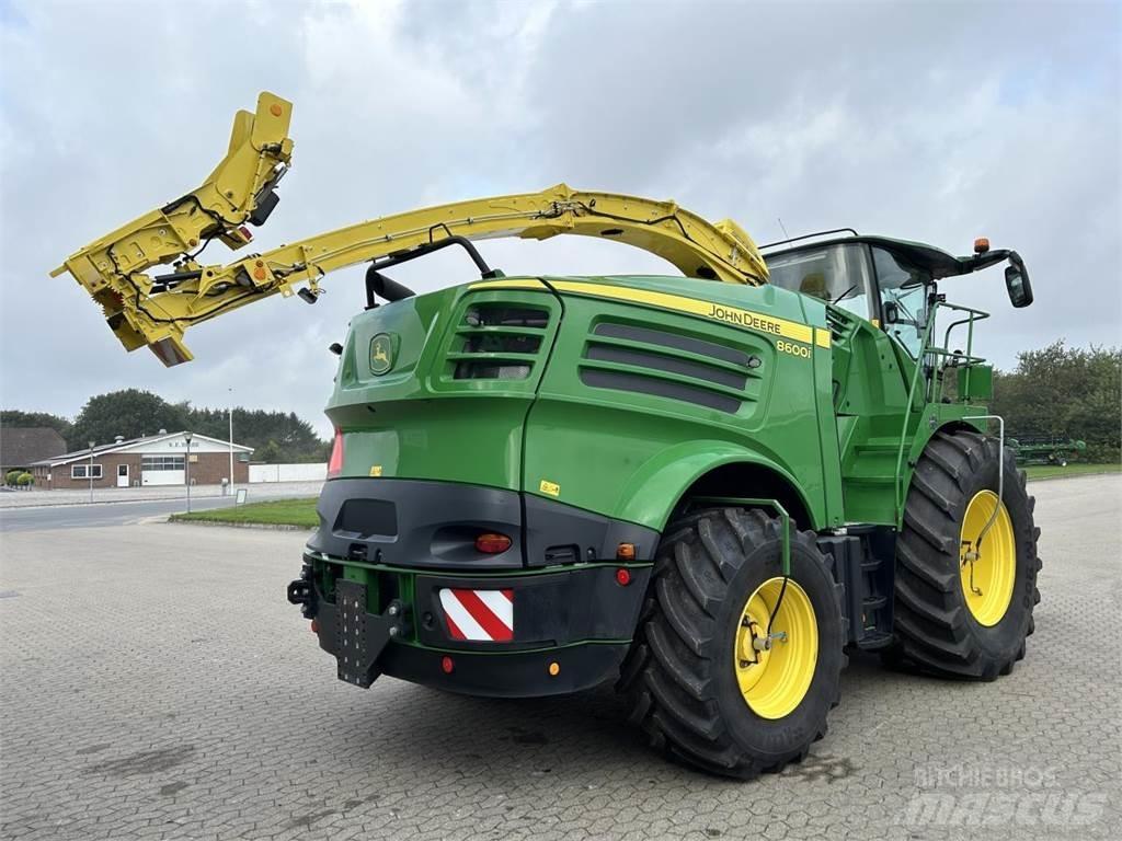 John Deere 8600I Szecskázók