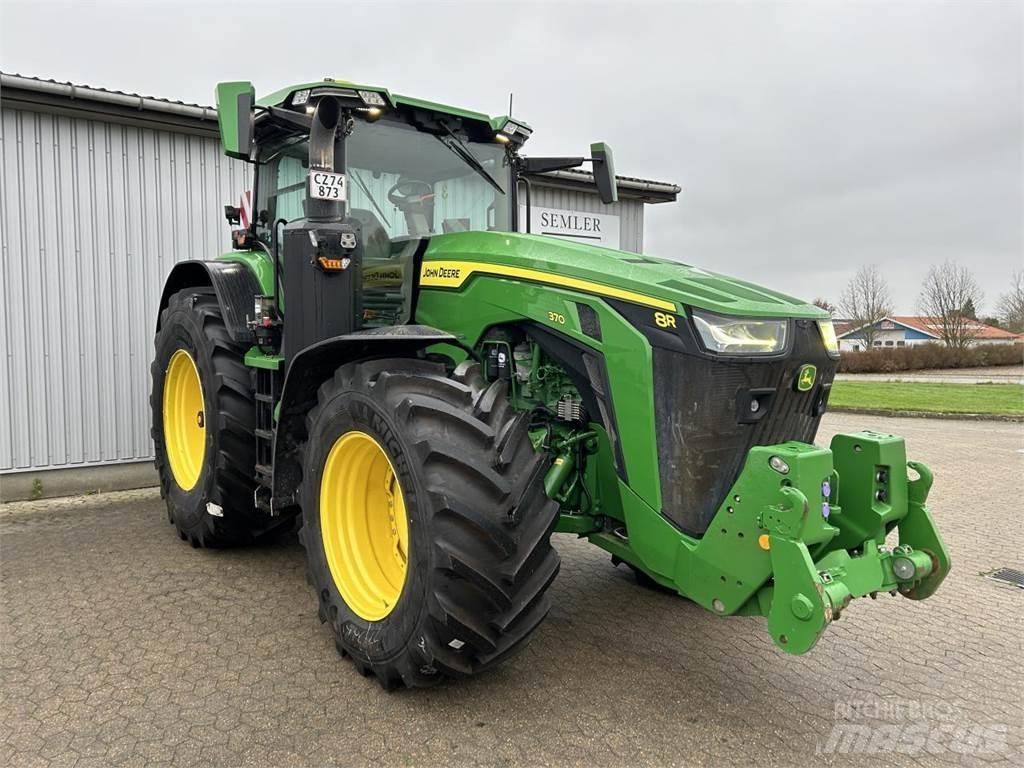 John Deere 8R 370 Traktorok