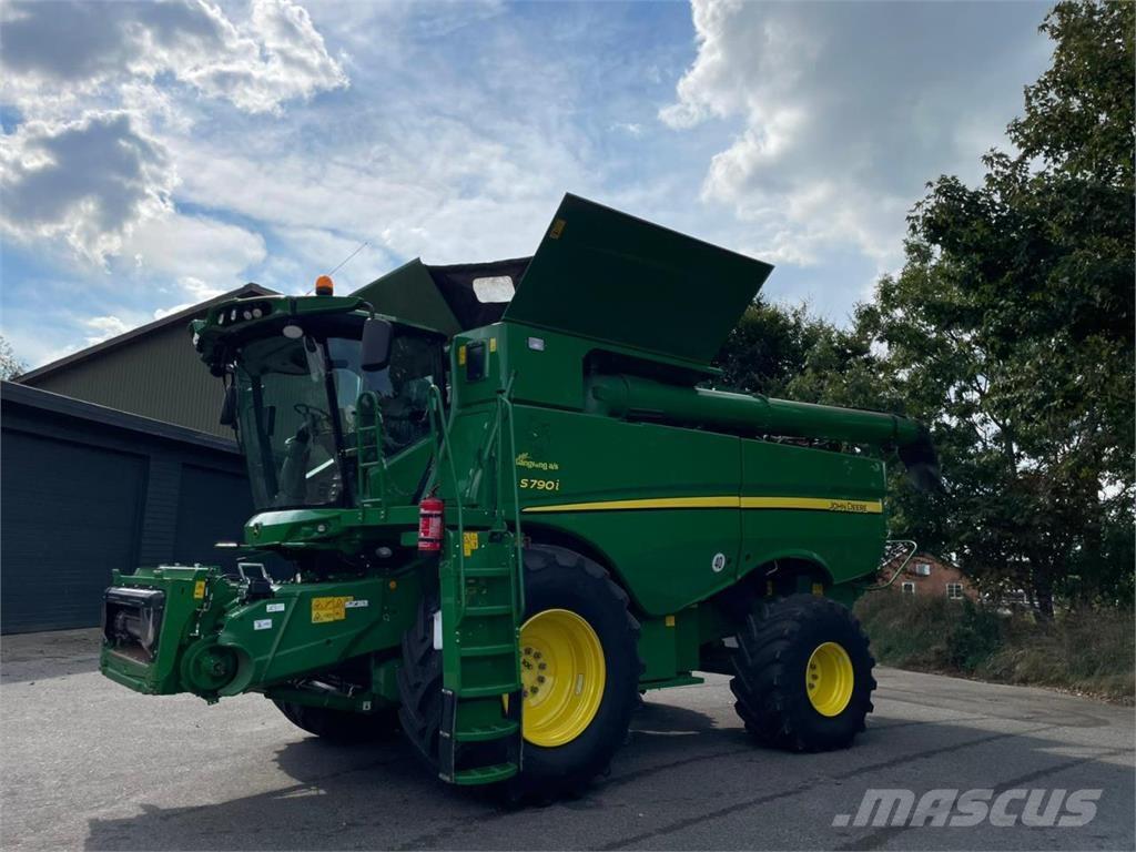 John Deere S790 Kombájnok