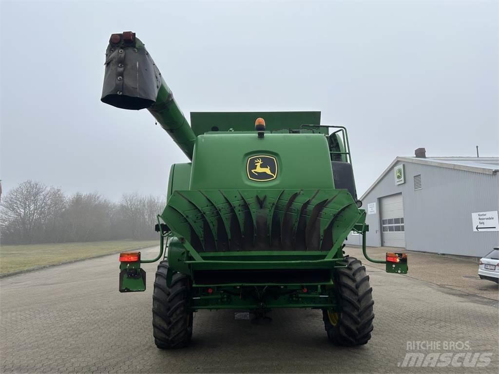 John Deere T660 Kombájnok