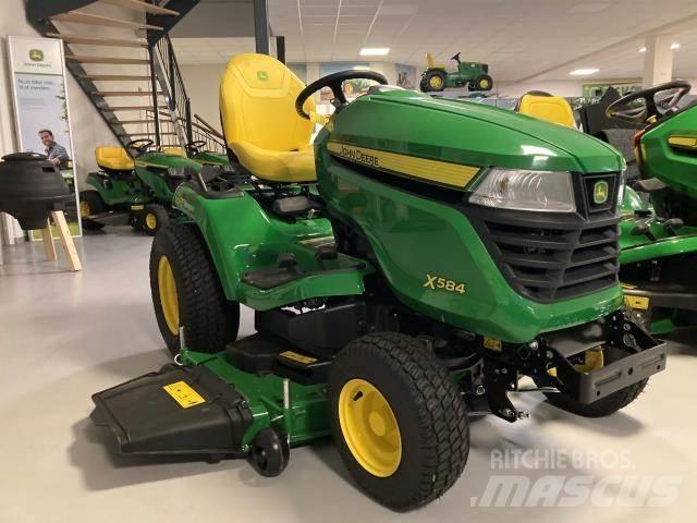John Deere X584 Kompakt traktorok