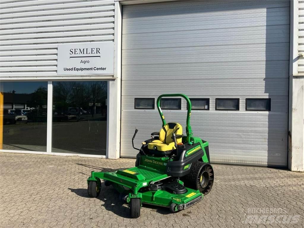 John Deere Z997 Kompakt traktorok
