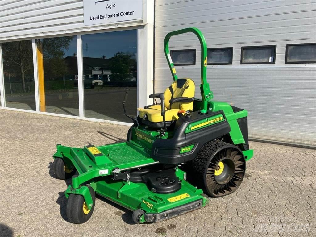 John Deere Z997 Kompakt traktorok
