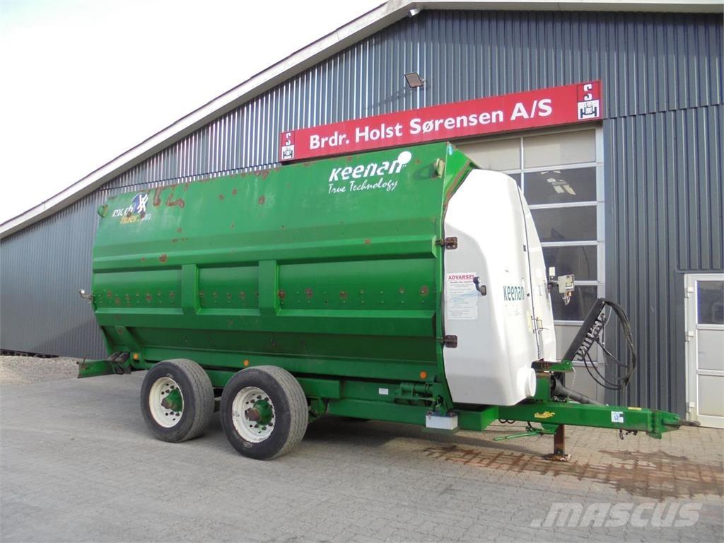 Keenan MF380 Forage wagons