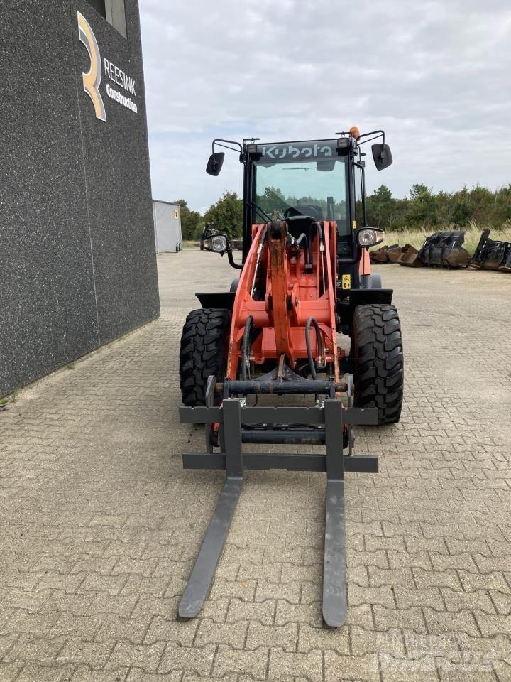 Kubota R070 Mini homlokrakodók