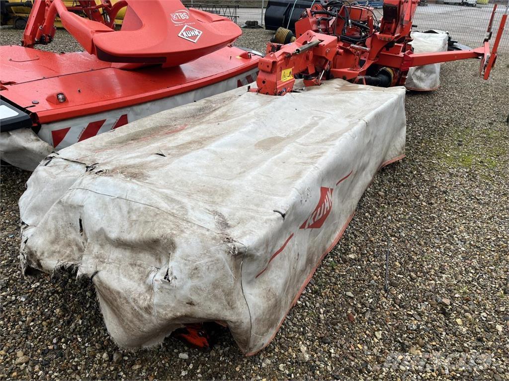 Kuhn GMD 883 Rendkészítő Kombájnok