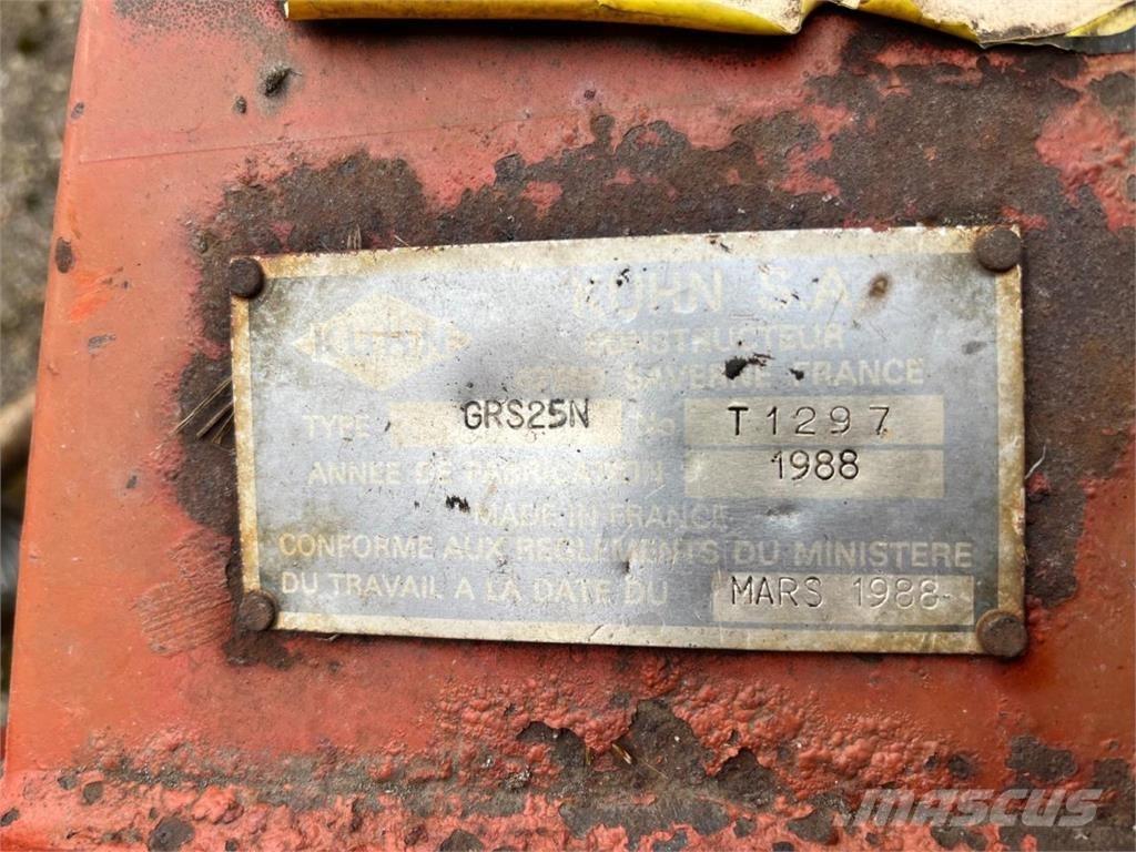 Kuhn GSR 25 N Rendkészítő