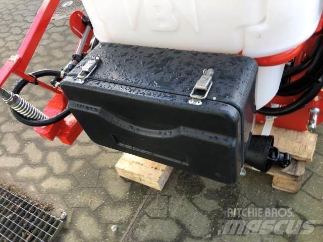 Kuhn P300 Egyéb kommunális gépek