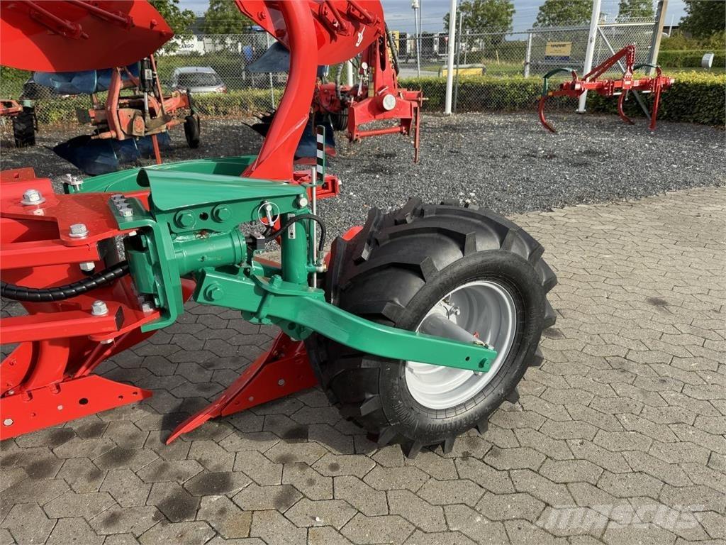 Kverneland 3300S Váltvaforgató ekék