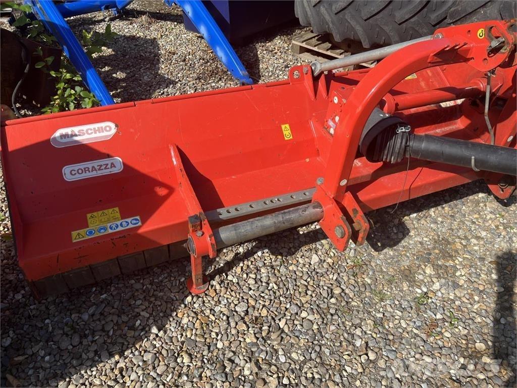 Maschio CORAZZA Kaszák