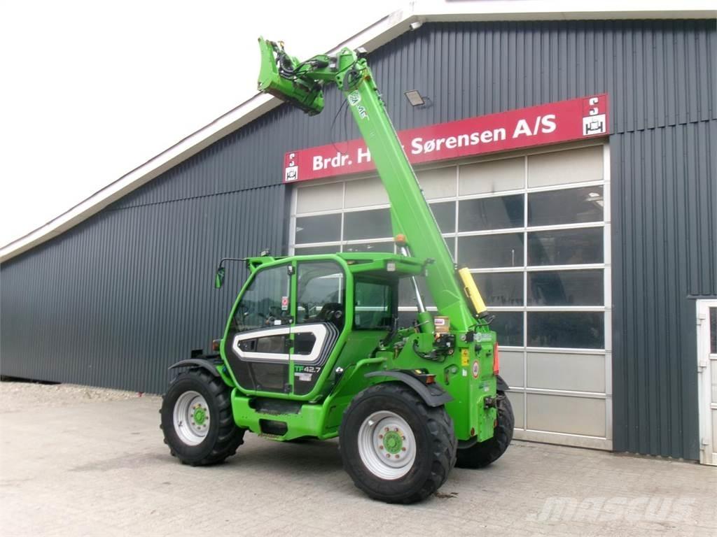 Merlo TF42.7 Teleszkópos rakodók
