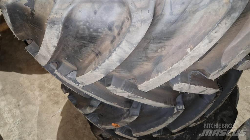 Mitas 600/70R30 Gumiabroncsok, kerekek és felnik