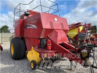New Holland BB980 Szögletes bálázók