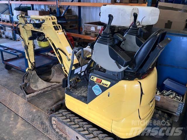 New Holland E09SR Mini kotrók < 7t